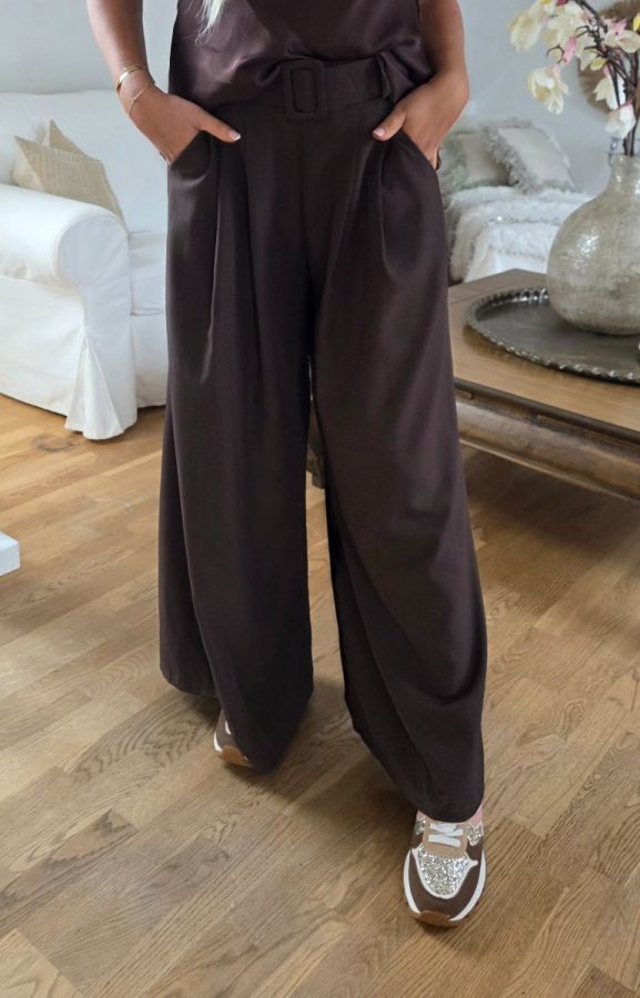 Amy&Clo wide legs bukser med bælte 90426 mørkebrun