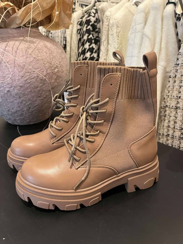 Cink me boots 2001 camel