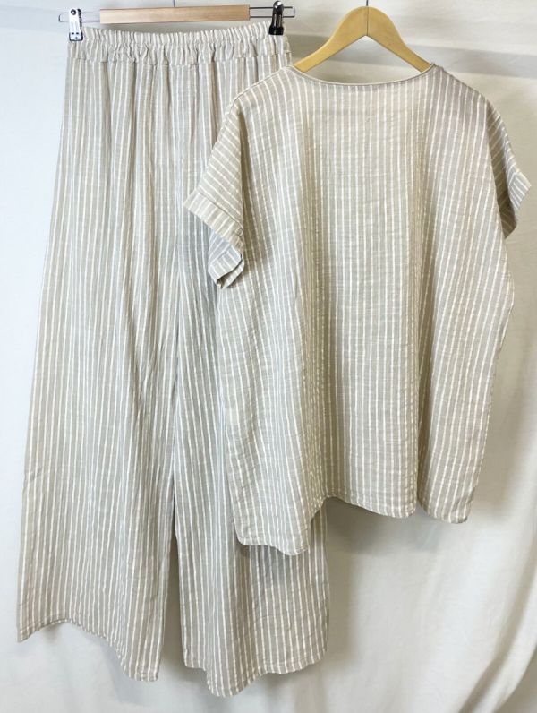 Catherine style stribet bomulds sæt 077 beige