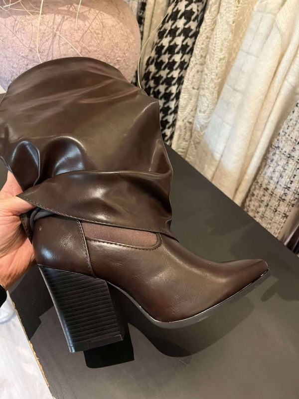 Ideal støvler i læderlook 7653 brun