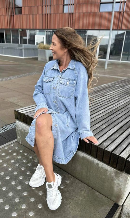 Esther h oversized denim kjole 