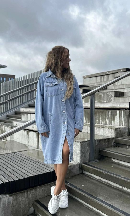 Esther h oversized denim kjole 